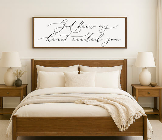 a bedroom with a bed and two nightstands